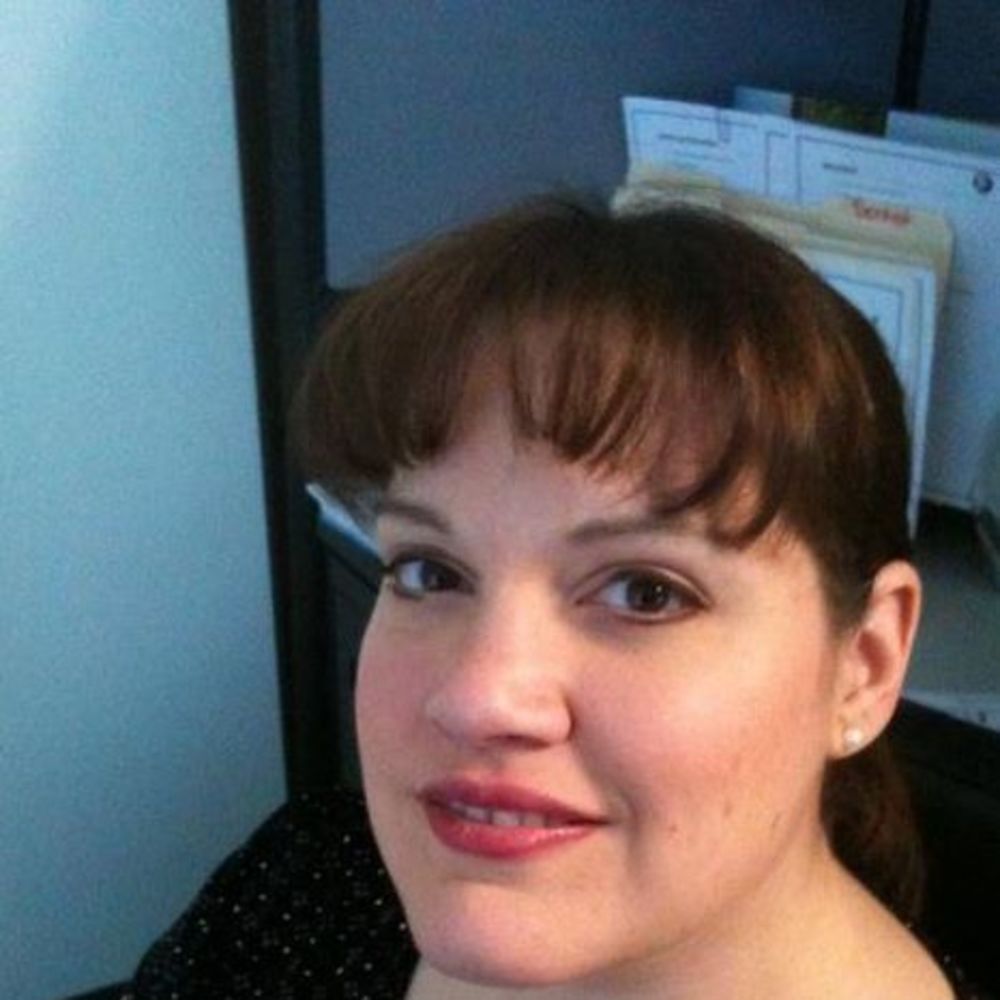 Meet your Posher, Angela